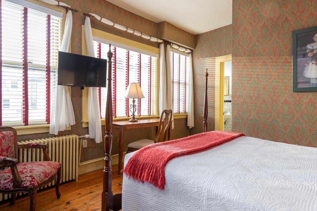 The Norwich Inn Esterno foto